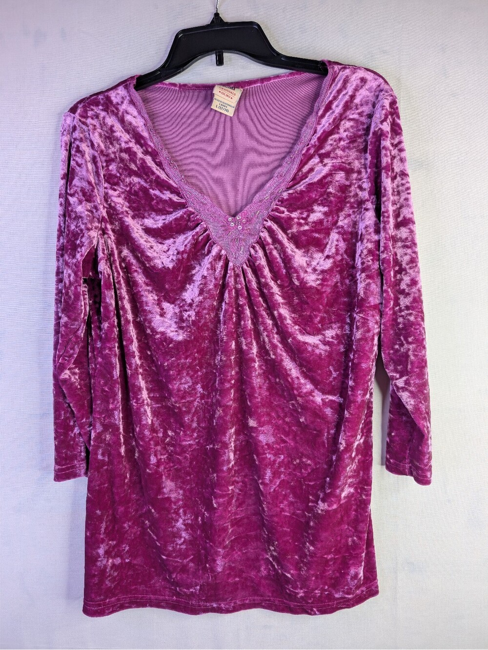 Faded Glory Ladies L Velvet Long Sleeve Top vintage